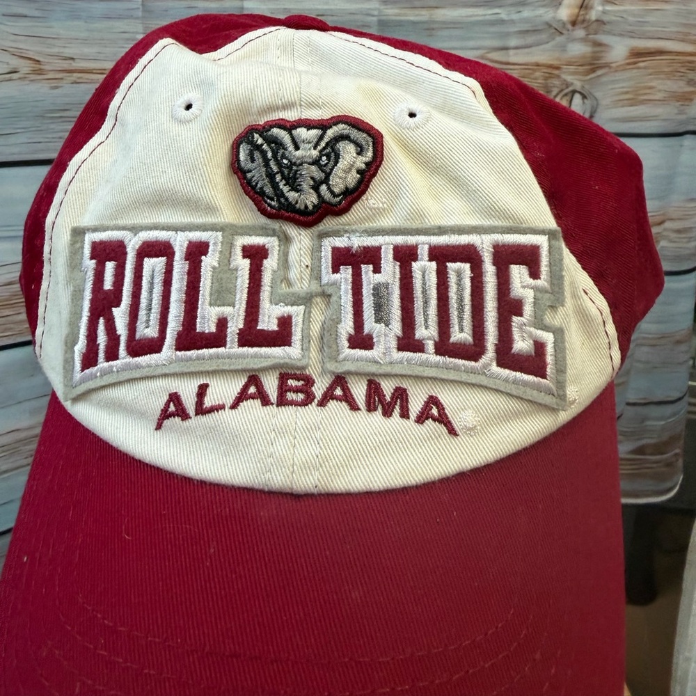 Starter Red and White Cap